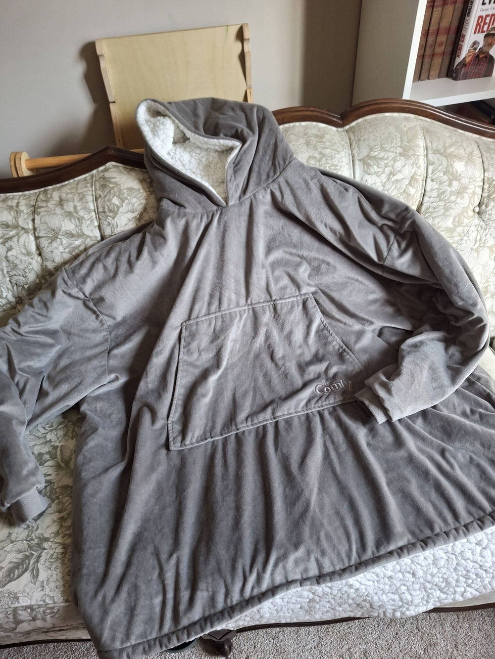 Oversized Blanket Hoodie Gray Sherpa-Lined With Big Pocket At Home Loungewear